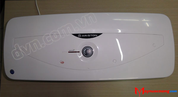 may-nuoc-nong-gian-tiep-Ariston-SL-20-B